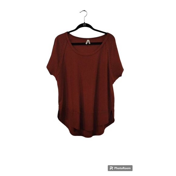 Mudd Dark Clay Ribbed Hi-Low tee - Picture 1 of 5